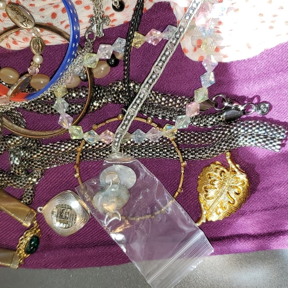Costume Jewelry Bundle - Picture 9 of 11